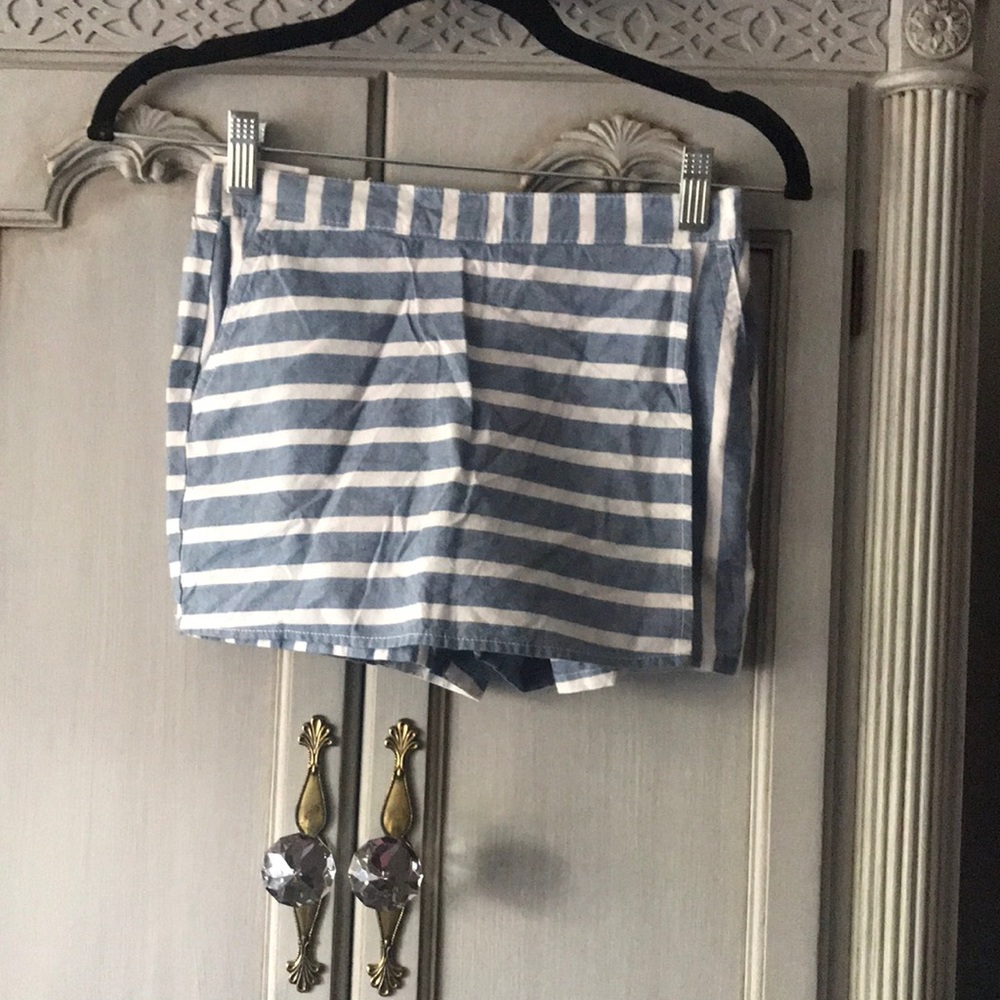 NWT GAP stripes Skort